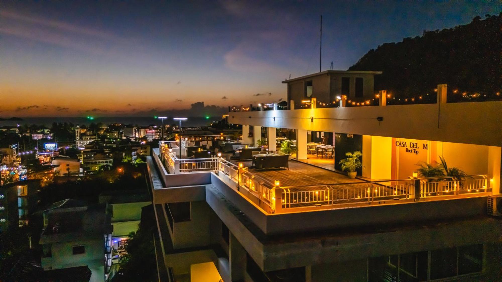מלון Patong Casa Del M Phuket - Newly Renovated מראה חיצוני תמונה